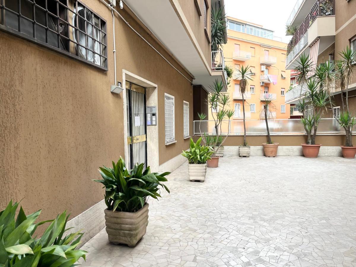 Paula Petra Vatican Apartments Roma Eksteriør bilde